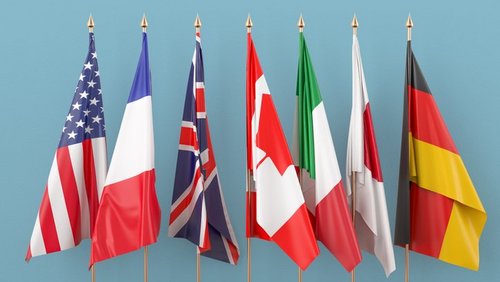 Flaggen aller Mitglieder G7