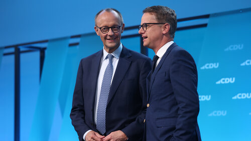 Unabhängig von der Arbeitszeit: Neun von zehn Beschäftigten sind mit ihrer Arbeit zufrieden