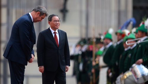 Bayerns Ministerpräsident Markus Söder mit dem chinesischen Premierminister Li Qiang am 20. Juni in München.