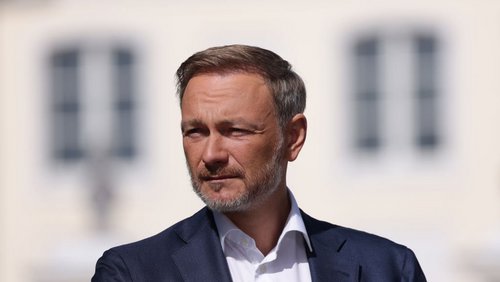 Bundesfinanzminister Christian Lindner will an der Schuldenbremse festhalten. 