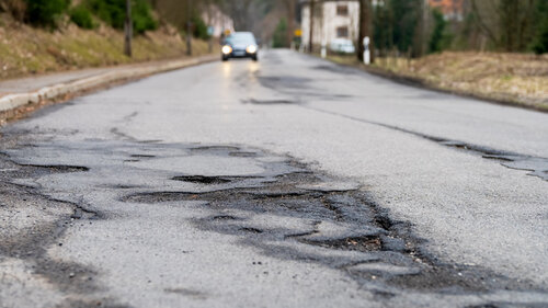 How much Does the State of Transport Infrastructure Affect Businesses in Germany?