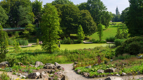 Beautiful green city park in Grugapark Essen