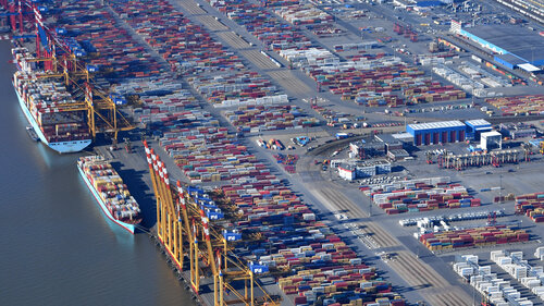 New German Government Seeks To Prevent New Tariffs Between EU and USA